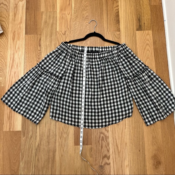 Who What Wear black and white checkered off the shoulder top - Picture 4 of 8